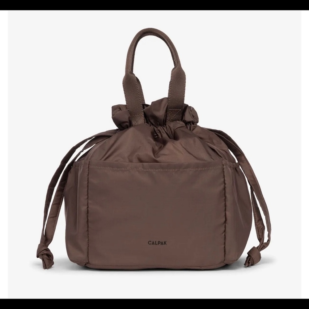 Calpak lunch box